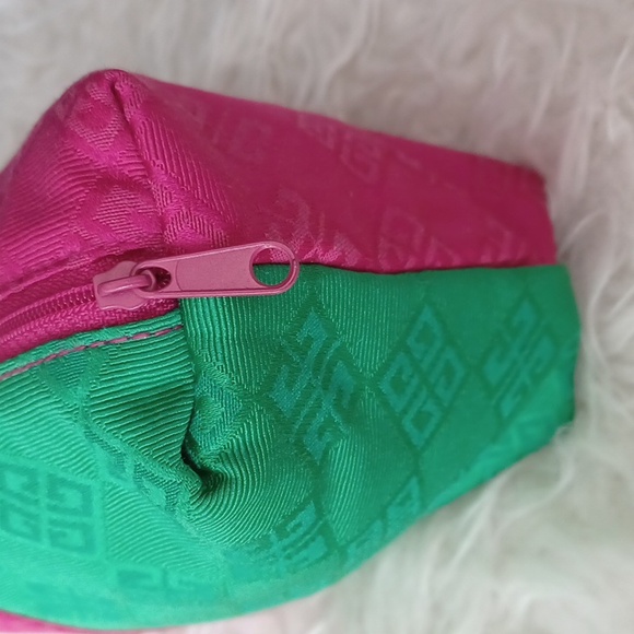 Givenchy vintage  cosmetic bag - Picture 7 of 12